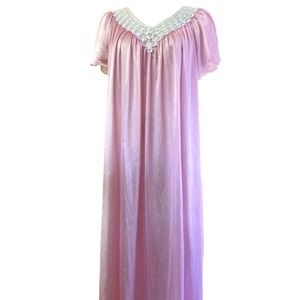 Vintage Pink Flutter Sleeve Nightgown with LaceDo